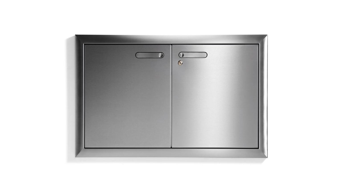 Lynx Ventana 36" Sealed Pantry (LPA36-4)