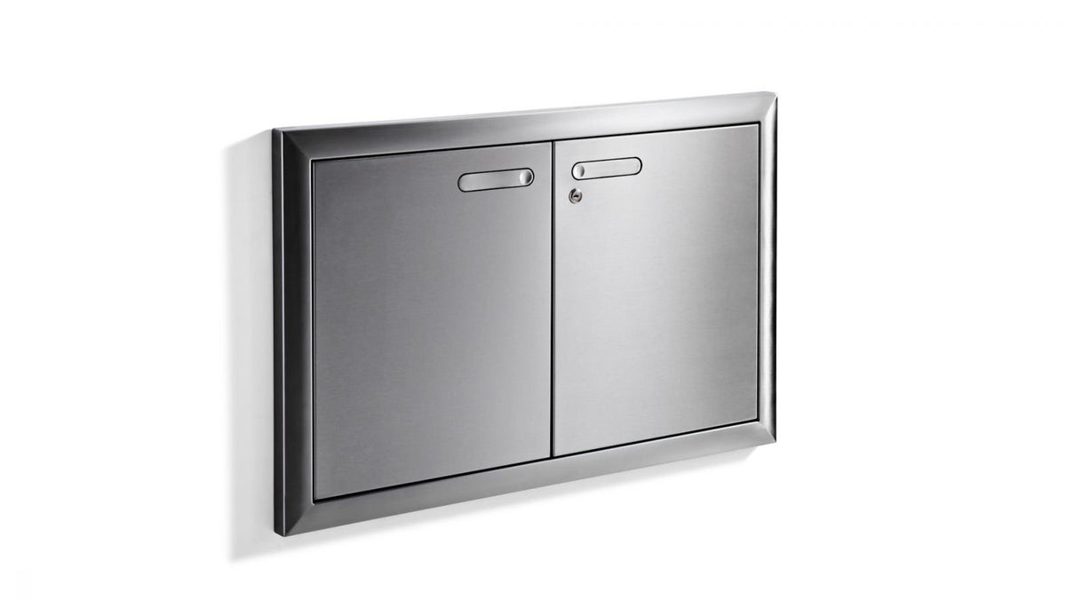 Lynx Ventana 36" Sealed Pantry (LPA36-4)