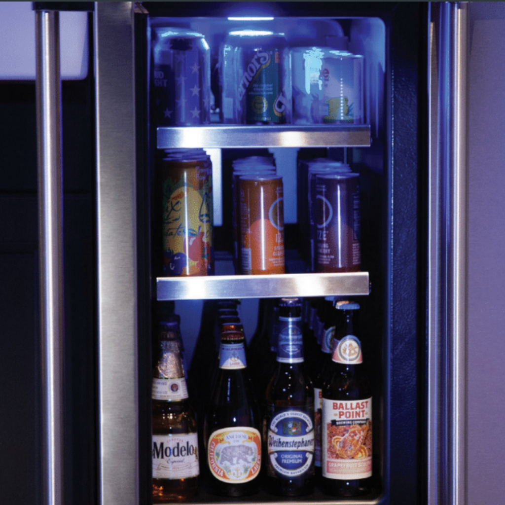 Marvel MPBV415SS31A 15" Beverage Center - Stainless Steel, Solid Door, Lock